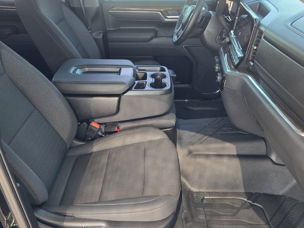 Used 2025 Chevrolet Silverado 1500 RST w/ LPO, Dark Essentials Package AWD/4WD image 14
