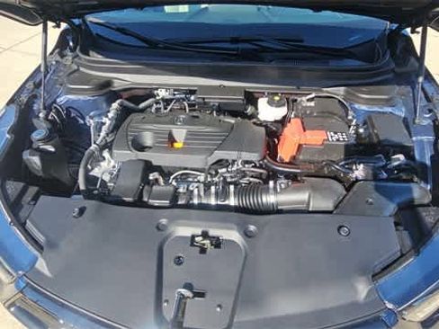 Certified 2025 Acura RDX SH-AWD image 10