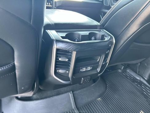 Used 2023 RAM 1500 Laramie AWD/4WD image 21
