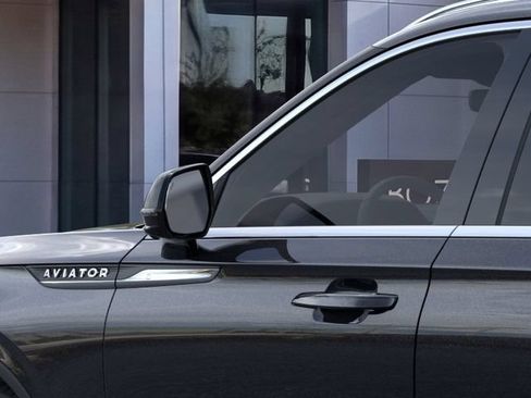 New 2026 Lincoln Aviator 2WD image 20