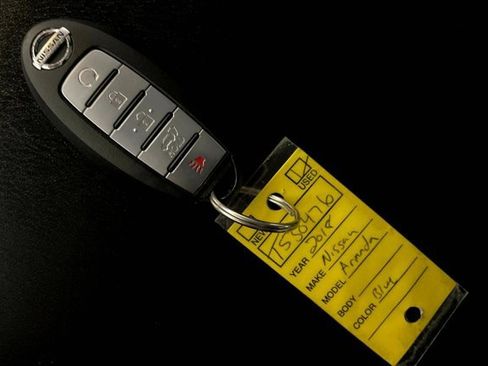 Used 2018 Nissan Armada Platinum w/ Captain Seat Package image 11