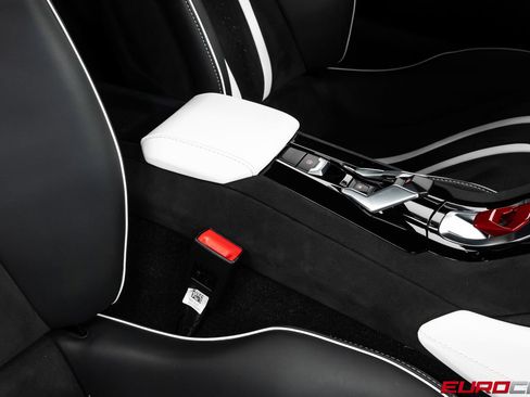 Used 2023 Lamborghini Huracan Tecnica image 36