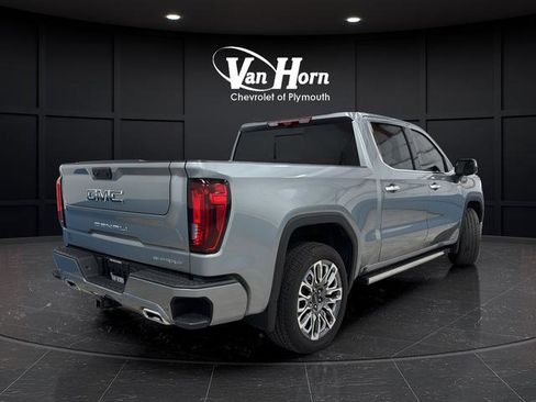 Used 2025 GMC Sierra 1500 Denali Ultimate AWD/4WD image 7