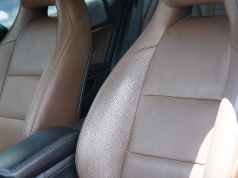 Used 2015 Mercedes-Benz GLA 45 AMG 4MATIC image 17