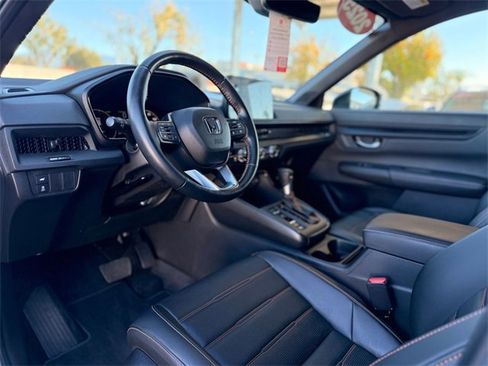 Used 2025 Honda CR-V Sport-L image 10