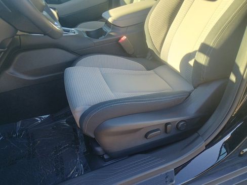 Certified 2023 Subaru Outback Premium image 12