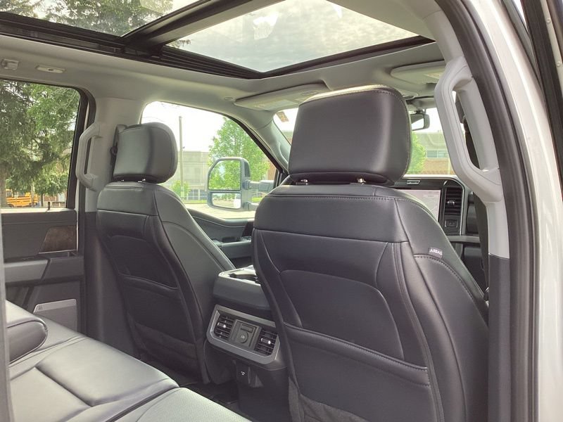 New 2026 Ford F350 Lariat w/ Black Appearance Package AWD/4WD image 12