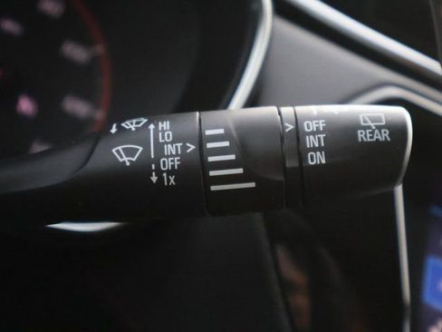 Used 2023 Chevrolet TrailBlazer RS w/ Sun and Liftgate Package image 37