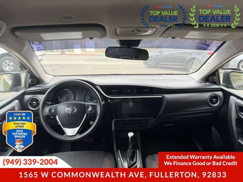 Used 2019 Toyota Corolla LE image 29