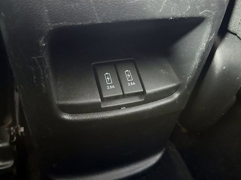 Used 2017 Honda CR-V EX image 30