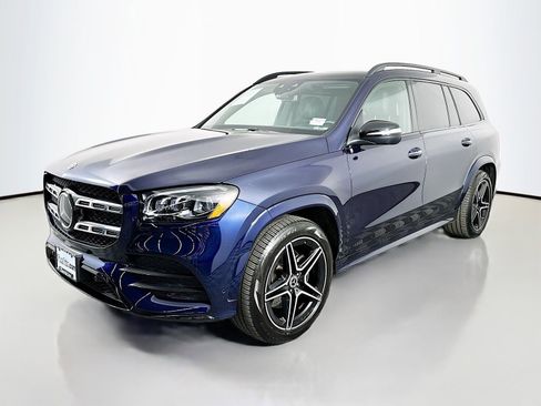 Used 2022 Mercedes-Benz GLS 450 4MATIC image 3