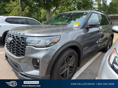 Used 2025 Ford Explorer ST-Line w/ Premium Package