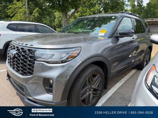 Used 2025 Ford Explorer ST-Line w/ Premium Package AWD/4WD video 1