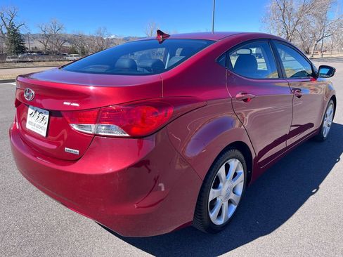 Used 2013 Hyundai Elantra Limited w/ Technology Pkg image 5