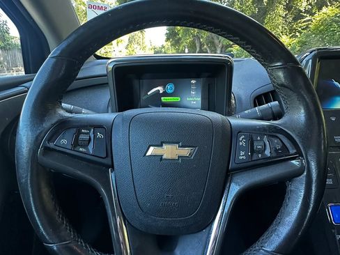 Used 2012 Chevrolet Volt Premium w/ Premium Trim Package image 24