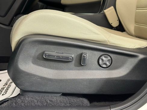 Used 2018 Honda CR-V EX image 7