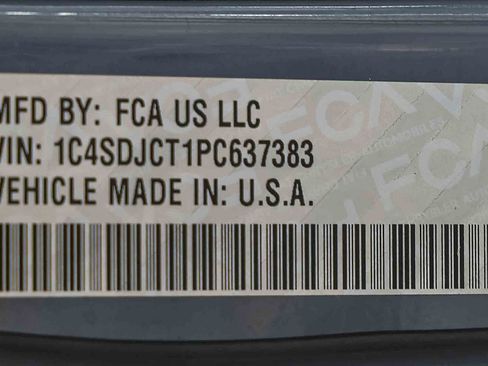 Used 2023 Dodge Durango R/T image 32