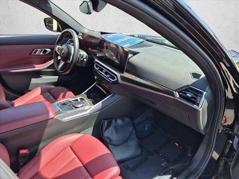 Used 2023 BMW 330i Sedan w/ M Sport Package RWD image 22