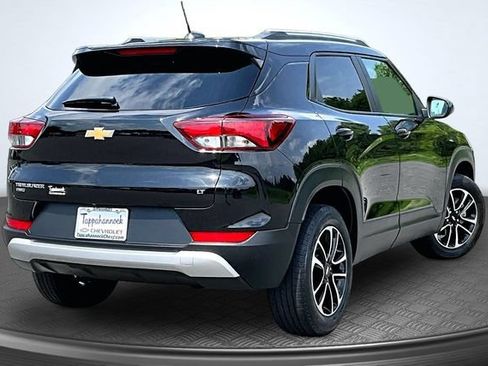 Used 2025 Chevrolet TrailBlazer LT AWD/4WD image 6