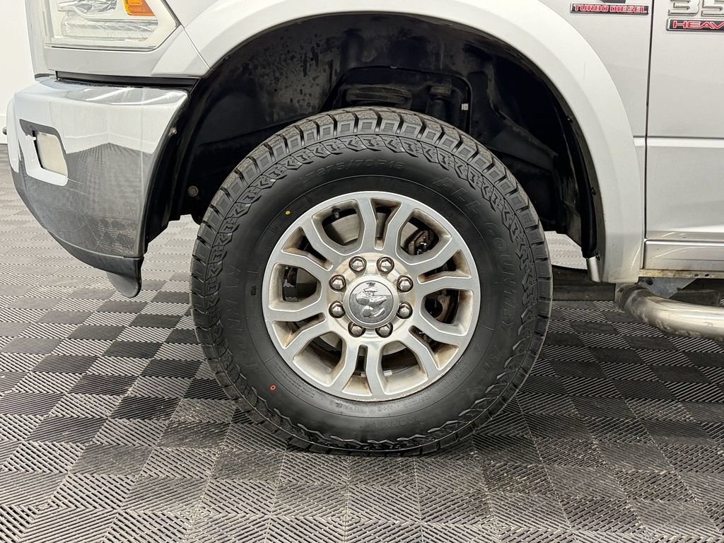 Used 2014 RAM 3500 Laramie w/ Convenience Group AWD/4WD image 13