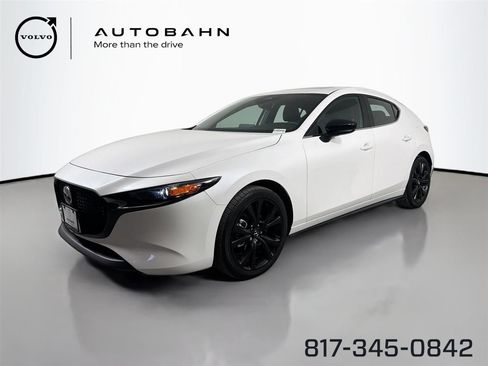 Used 2025 MAZDA MAZDA3 s FWD image 1