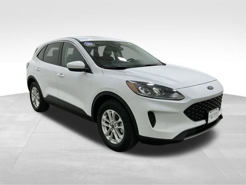 Used 2021 Ford Escape SE image 5