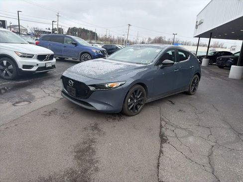 Used 2024 MAZDA MAZDA3 s image 3