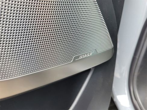 New 2025 GMC Sierra EV Denali image 9