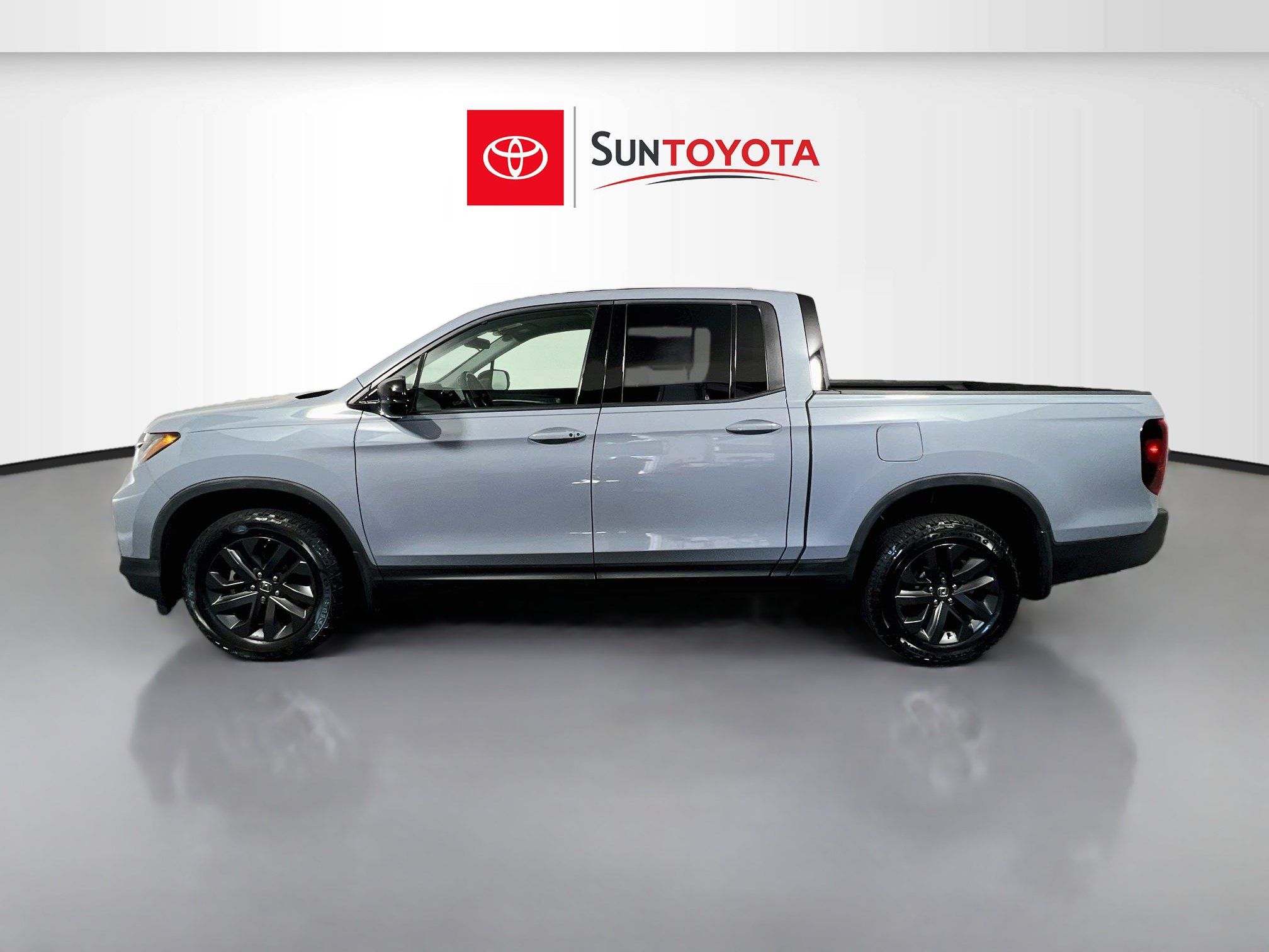 Used 2024 Honda Ridgeline Sport image 7