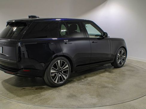 New 2026 Land Rover Range Rover SE AWD/4WD image 5