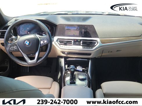 Used 2021 BMW 330i Sedan w/ Convenience Package RWD image 16
