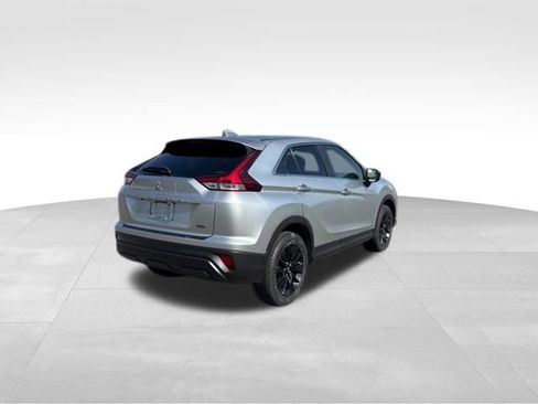 Used 2023 Mitsubishi Eclipse Cross LE image 6