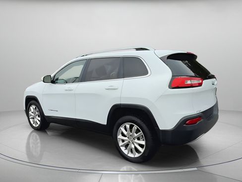 Used 2016 Jeep Cherokee Limited image 20