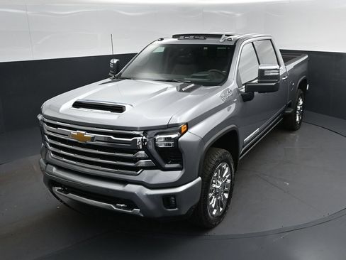 New 2026 Chevrolet Silverado 2500 High Country w/ High Country Premium Package AWD/4WD image 31