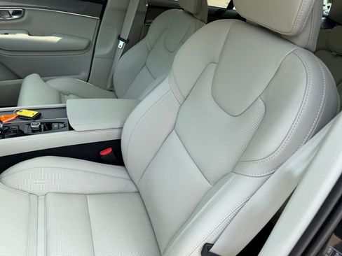 New 2026 Volvo XC90 T8 Ultra w/ Protection Package Premier AWD/4WD image 22