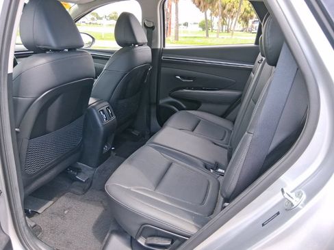 Used 2023 Hyundai Tucson Limited FWD image 13