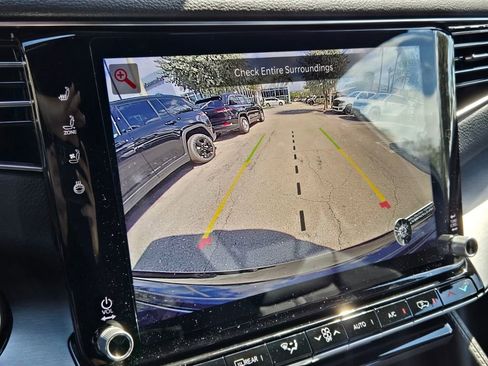 New 2026 Jeep Grand Wagoneer L 4WD w/ HD Trailer Tow Package image 20