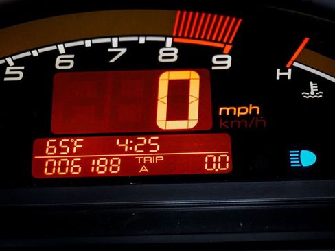 Used 2009 Honda S2000 image 30