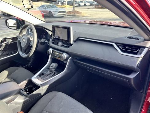 Certified 2025 Toyota RAV4 XLE image 22