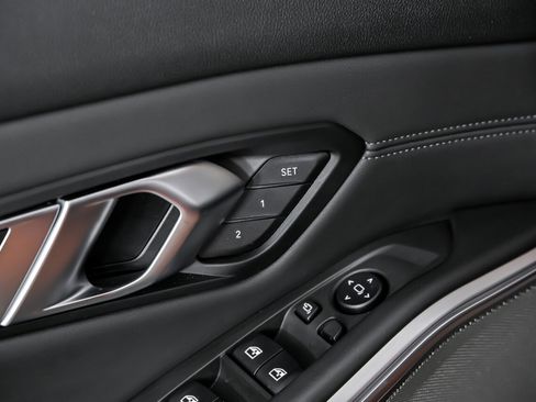 Used 2023 BMW M3 Competition w/ Executive Package image 22