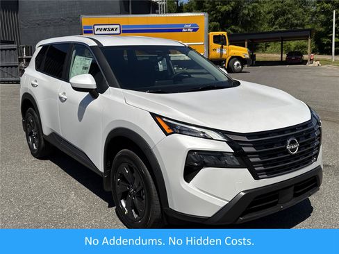 New 2026 Nissan Rogue SV w/ Cold Weather Package FWD image 1