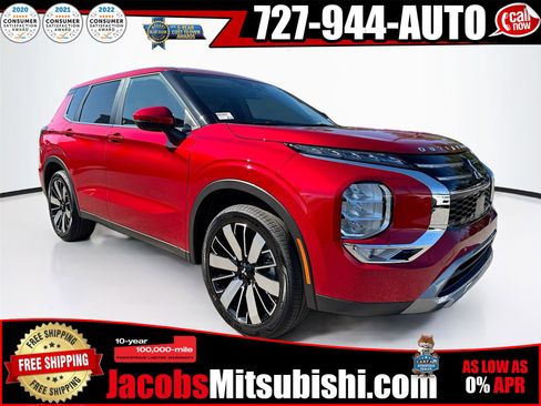 New 2026 Mitsubishi Outlander SE image 1