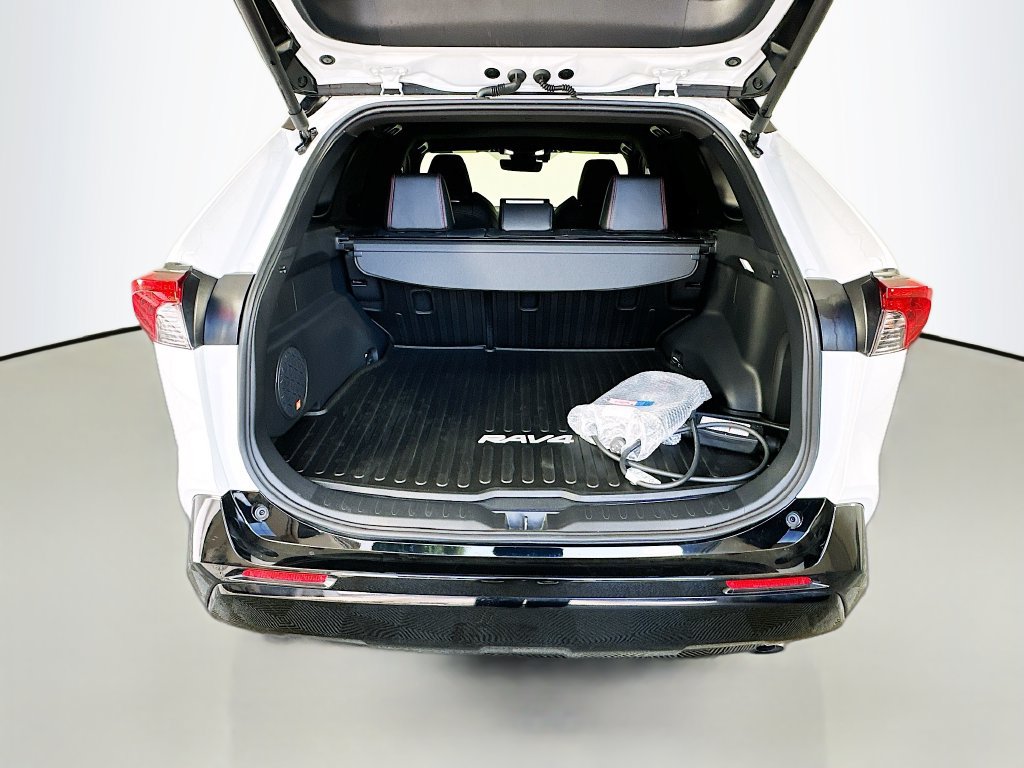 Certified 2025 Toyota RAV4 XSE AWD/4WD image 27
