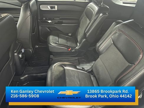 Used 2022 Ford Explorer ST-Line AWD/4WD image 19