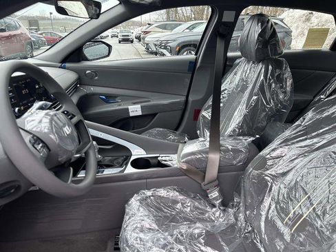 New 2026 Hyundai Elantra Blue image 7
