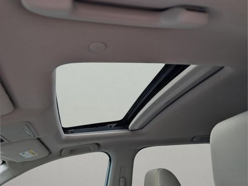 Used 2023 Honda CR-V EX image 15