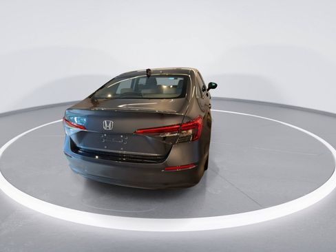 Used 2023 Honda Civic EX image 7