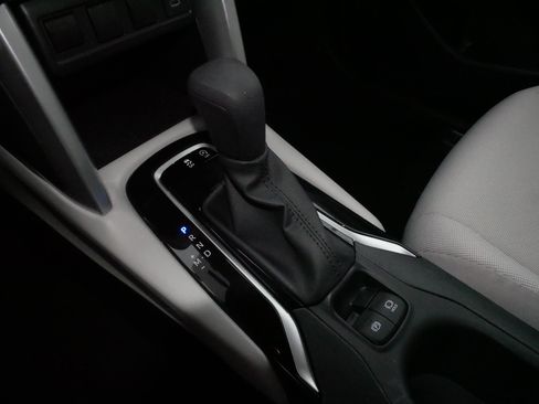 Certified 2023 Toyota Corolla Cross L AWD/4WD image 24