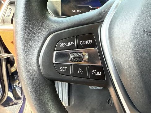 Used 2023 BMW i4 eDrive40 RWD image 13