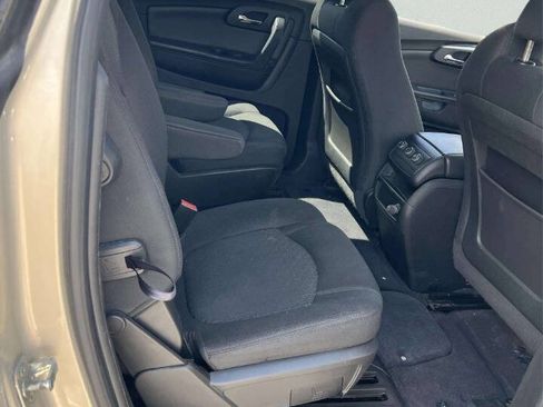 Used 2012 Chevrolet Traverse LT w/ All-Star Edition AWD/4WD image 3